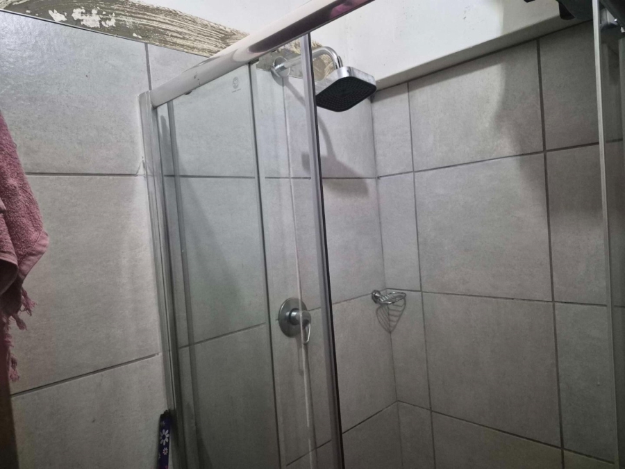 2 Bedroom Property for Sale in Port Elizabeth Central Eastern Cape